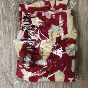 NWT LuLaRoe One Size Leggings-Red Milkshakes